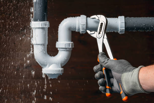 Professional Pipe Repair technician working in Columbia City, IN